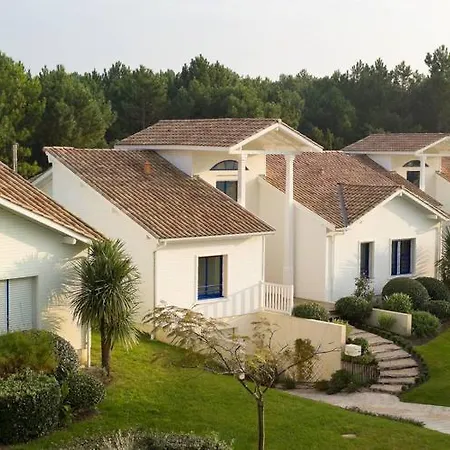 וילה With A Private Pool, Just 900 M From The *