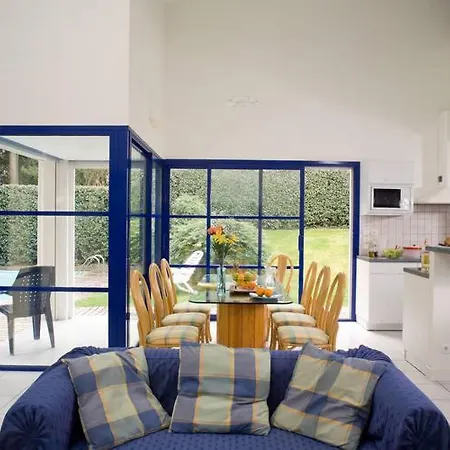 וילה With A Private Pool, Just 900 M From The *