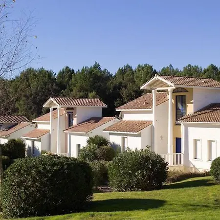 וילה With A Private Pool, Just 900 M From The